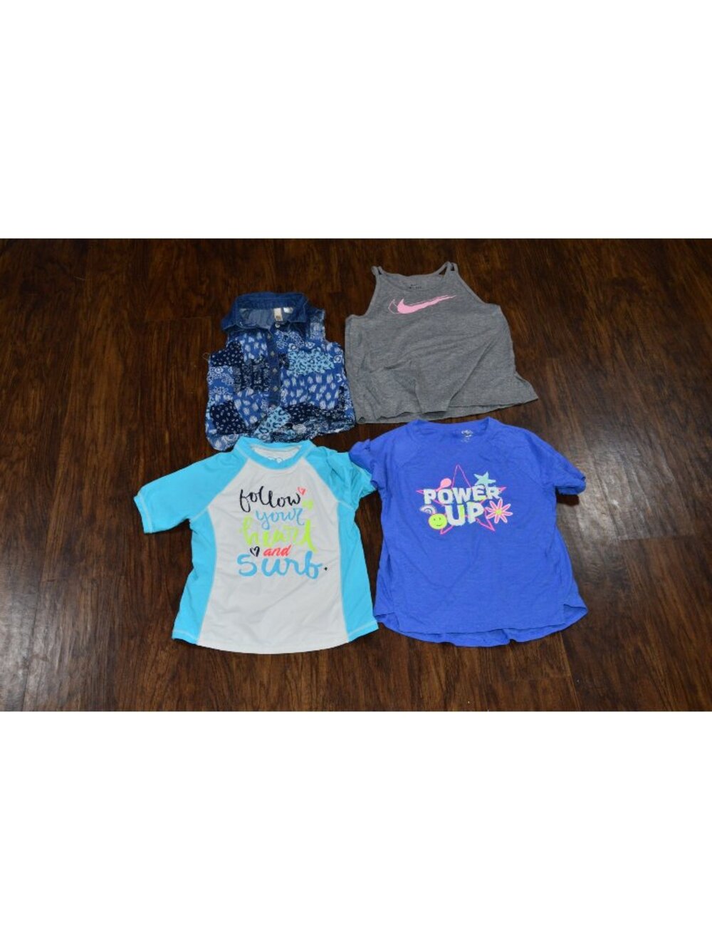 Girls Size Med Athletic Shirt Lot of 4 Nike Athleisure Casual Streetwear READ